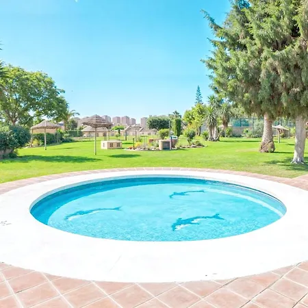 Апартаменты Cozy Flat With Sea Views La Torre