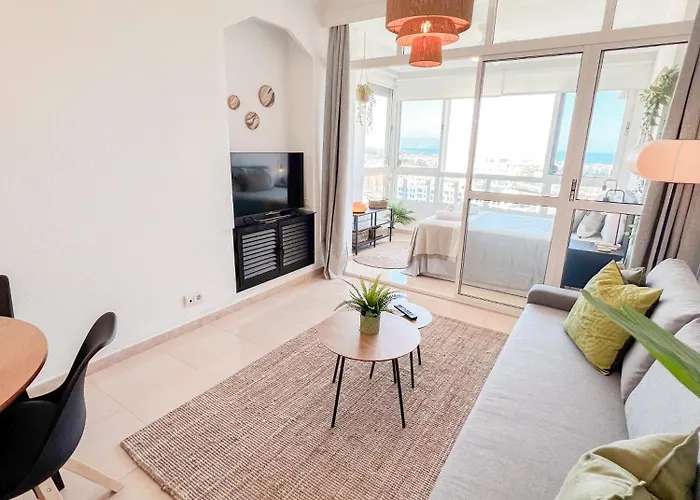Appartement Cozy Flat With Sea Views La Torre *