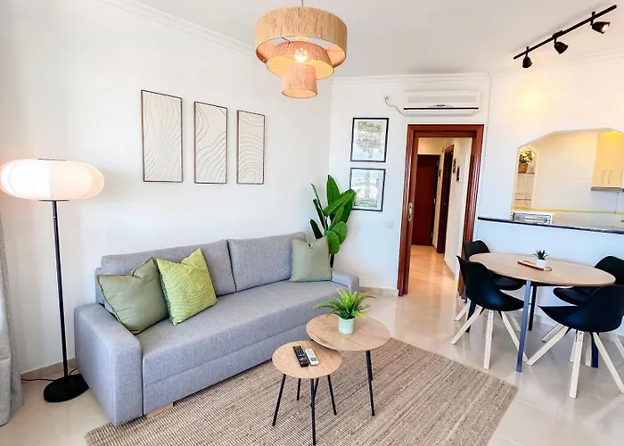 Cozy Flat With Sea Views La Torre טורמולינוס